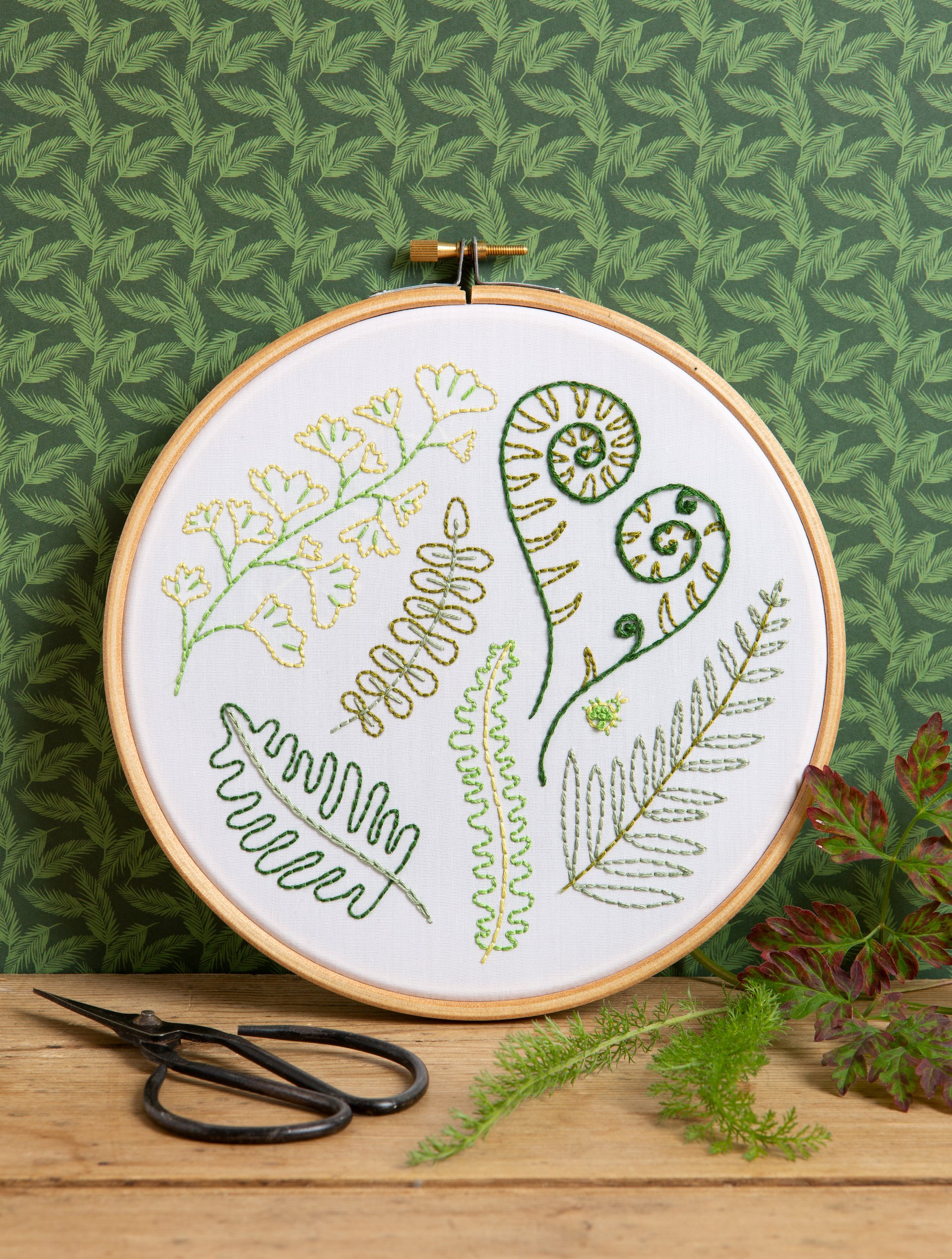 forest-ferns-embroidery-kit-3